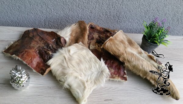 Rinder - Kopfhaut Platten mit Fell 1000 g